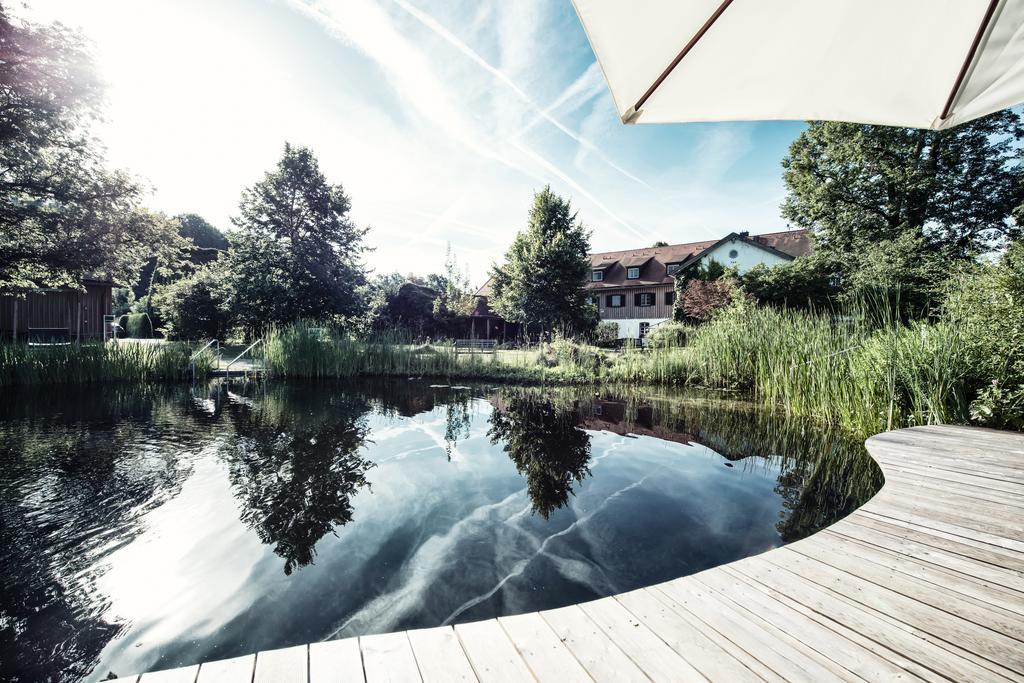Biohotel Schlossgut Oberambach Eksteriør billede